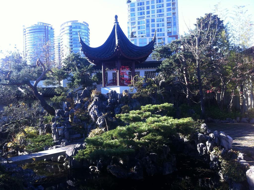Cozy Bedrooms Guest House Vancouver Exteriör bild