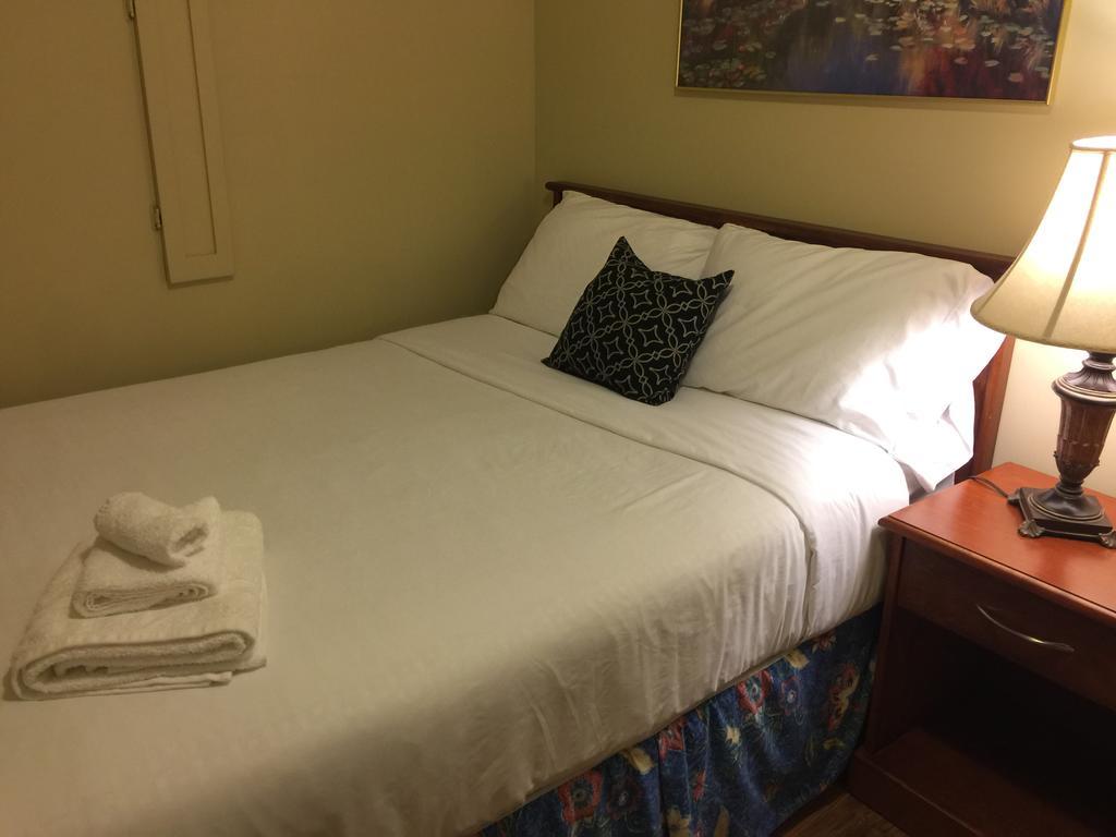 Cozy Bedrooms Guest House Vancouver Exteriör bild