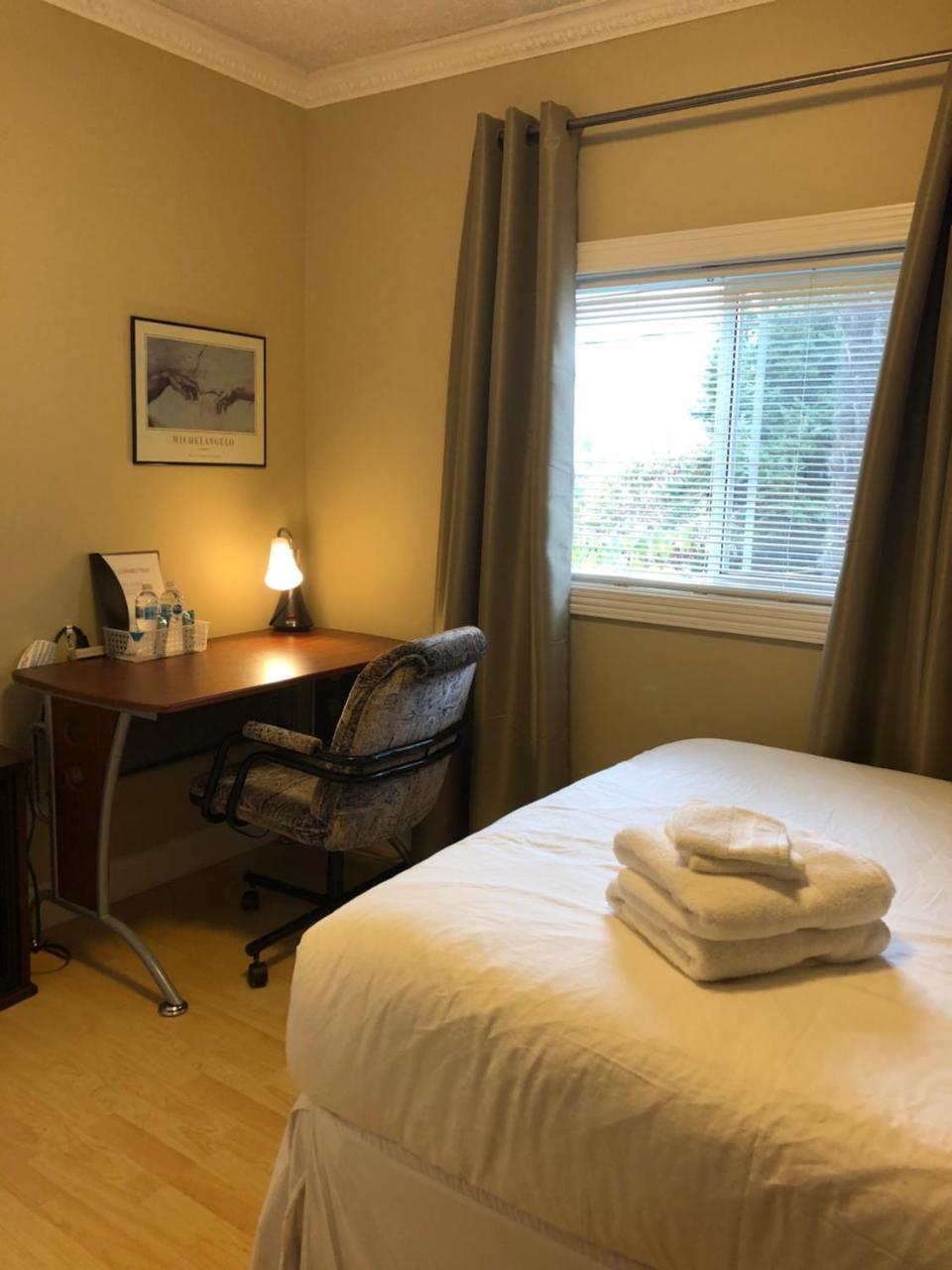Cozy Bedrooms Guest House Vancouver Exteriör bild