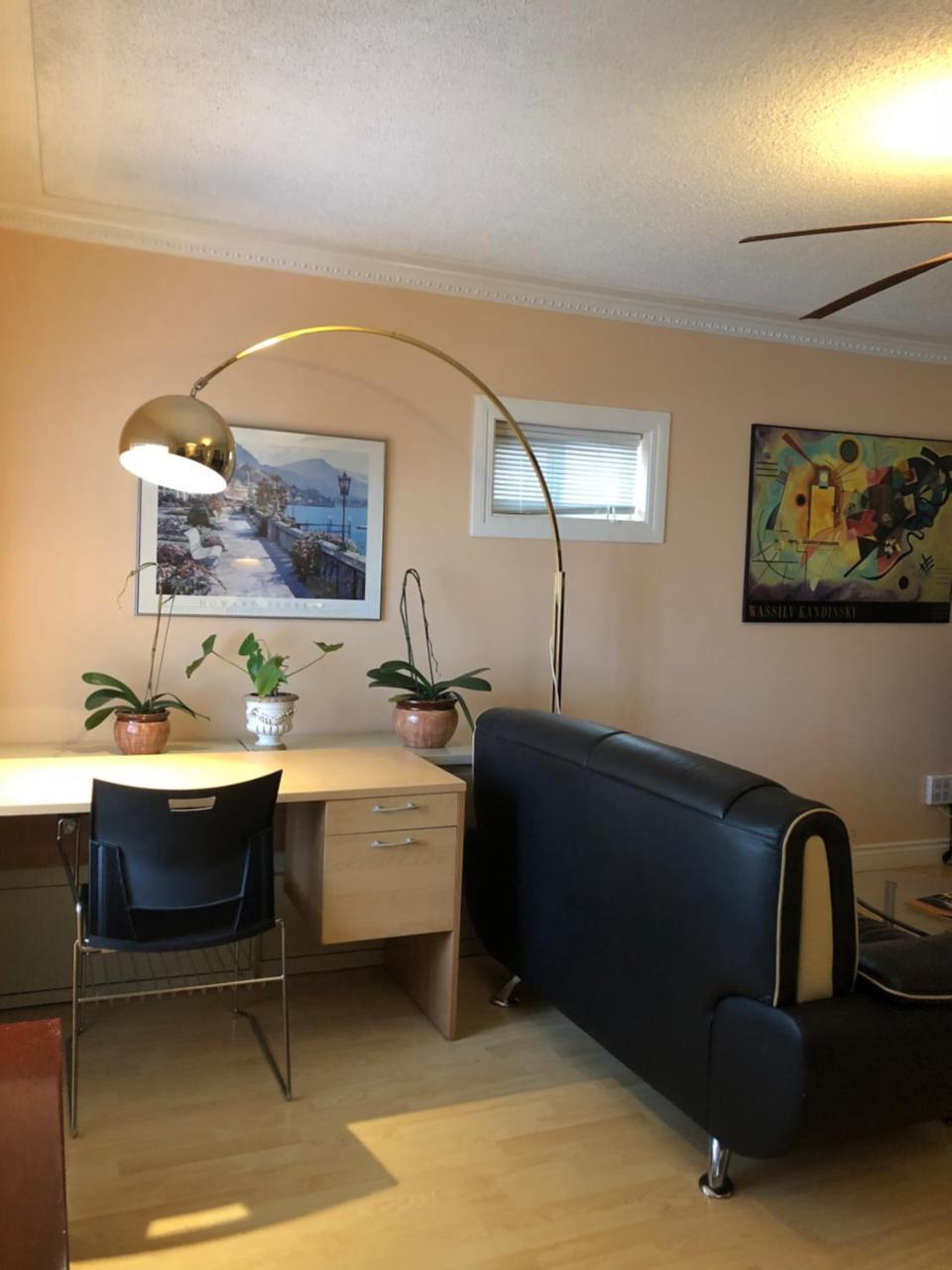 Cozy Bedrooms Guest House Vancouver Exteriör bild